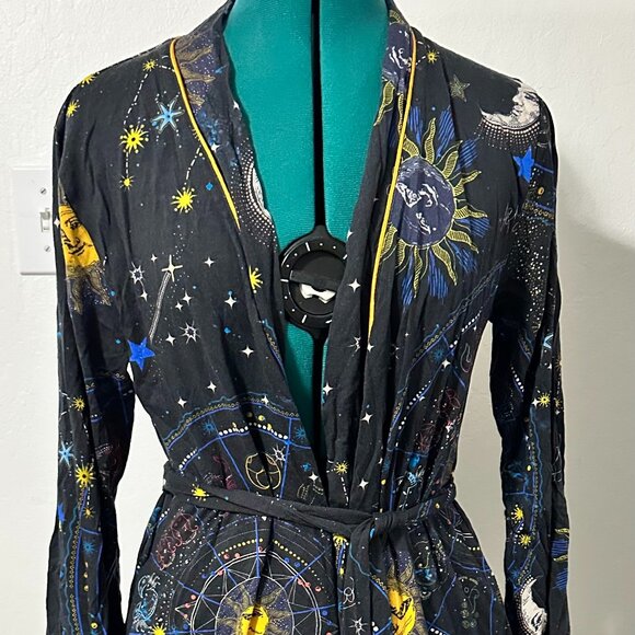 Johnny Was Celestine Sleepwear Sleep Robe - Picture 2 of 5